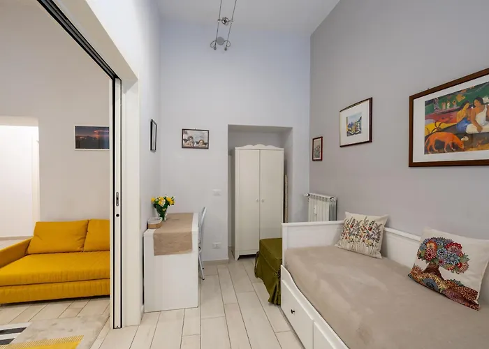 A 20 Gradini Dai Musei Vaticani Róma